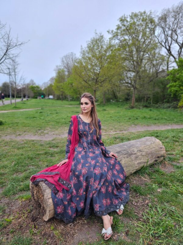 Sarahzaaraz boutique display in London